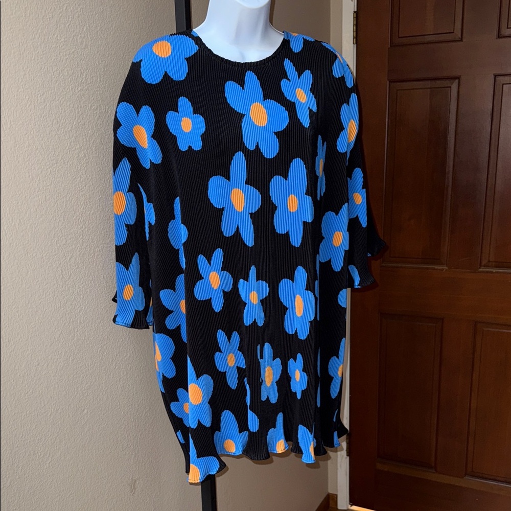 Arthur Apparel Crimped Oversized Top Dress Black Blue Orange Floral Design Sz 10